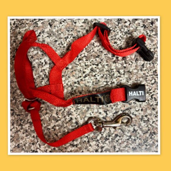 The Company of Animals Halti Head Collar for Dogs - Red - Size 0 - Picture 3 of 4